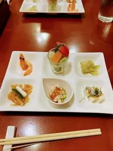 中華ビストロうちだ