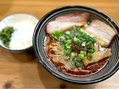 極麺 青二犀（ゴクメン アオニサイ）