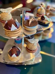 MAISON MARUNOUCHI／フォーシーズンズホテル丸の内 東京