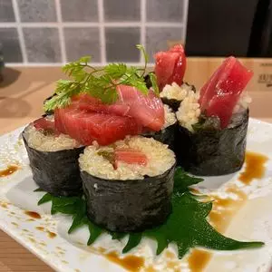 酒と肴と牡蠣 有と無（アトム）