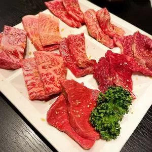 肉匠 紋次郎 森之宮店（モンジロウ）
