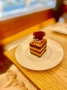 パティスリー モンプリュ 本店(patisserie mont plus) 1枚目