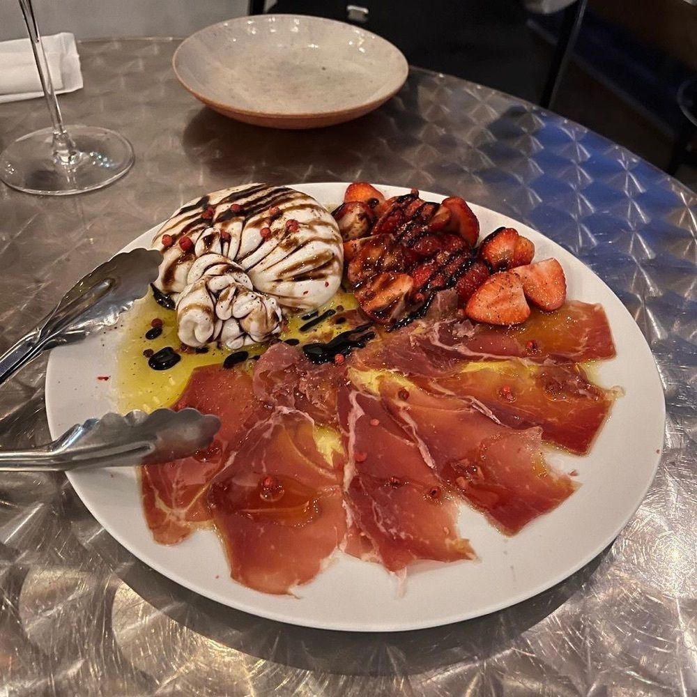 おでかけ探検部さんが投稿した屋根裏のパリ食堂に関する口コミの画像