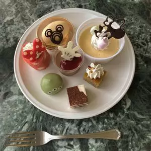 クリスタルパレス レストラン