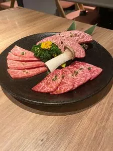 ユッケ 焼肉 生サムギョプサル 手打ち冷麺 ハヌリ 渋谷本店