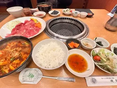 明月館 上本町本店（めいげつかん）