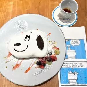 PEANUTS Cafe 大阪（ピーナッツカフェ）