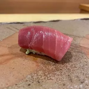 鮨　まつ本（スシマツモト）