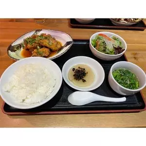 ぱおいち食堂（801）