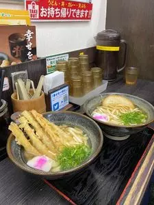 資さんうどん 大里店