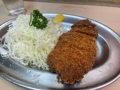 丸八とんかつ店 本店（まるはちとんかつてん）