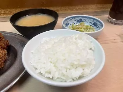 丸八とんかつ店 本店（まるはちとんかつてん） 3枚目