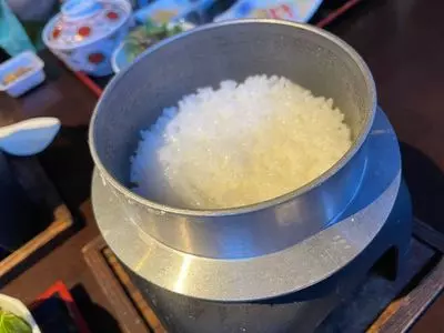お食事処 楽膳（ラクゼン）
