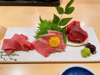 寿し若（すしわか）