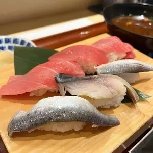 魚河岸 てっぺん寿司