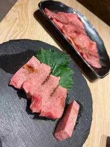 万両 本町御堂筋店
