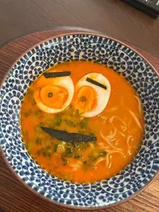 拉麺ひらり（HIRARI noodle）