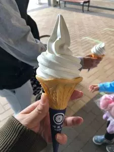 蜷尾家 御殿場プレミアム・アウトレット店（ニナオ）