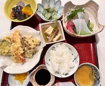 お食事処 奴
