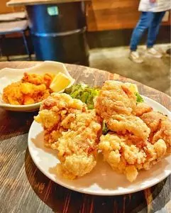 立飲海山 焼き屋