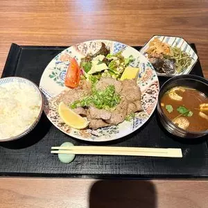 まんざら亭 NISHIKI（まんざらていにしき）