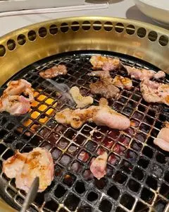 かねひろ 羊ヶ丘通店