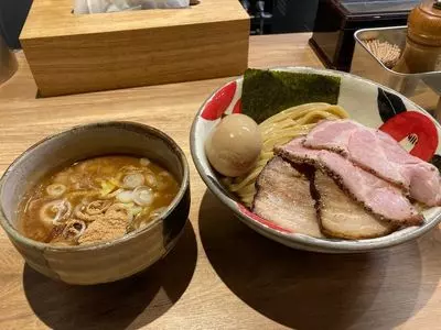 自家製麺 つきよみ