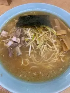 屋台とんとんラーメン