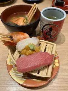 もりもり寿し イオンモール甲府昭和店
