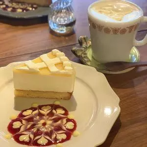 カフェ 太陽ノ塔 なんばシティ店