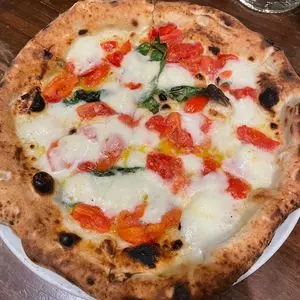 ピッツェリア ジターリア ダ フィリッポ（PIZZERIA GTALIA DA FILIPPO）