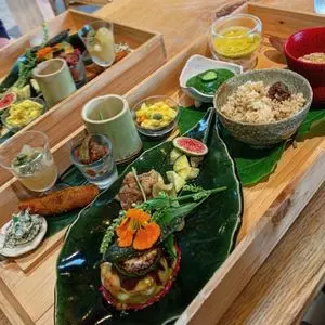 アワーズダイニング（Ours Dining）