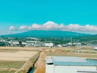 ニッポンレンタカー　新富士駅前店