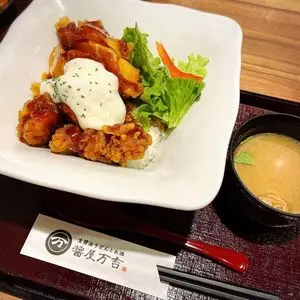 生醤油うどんとお酒 醤屋万吉