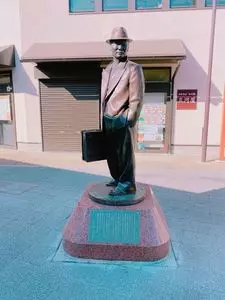 「フーテンの寅」像