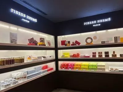ピエール・エルメ・パリ ザ・リッツ・カールトン京都（PIERRE HERME PARIS）