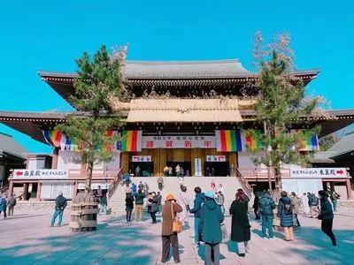 成田山新勝寺三重塔