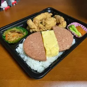 旅するべんとう タカムラ