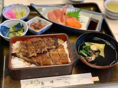 魚伴