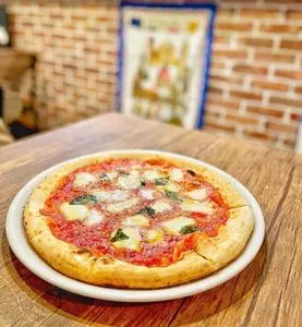 pizzeria arsognando（ピッツェリア アルソニャンド）
