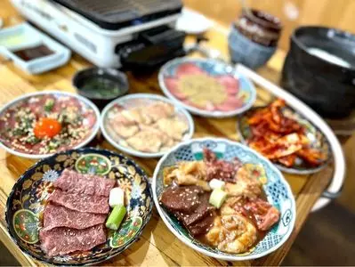 焼肉 次郎 京橋本店（【旧店名】近江牛ホルモン 二代目次郎）