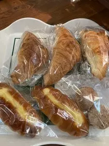パリクロアッサン 甲府昭和店
