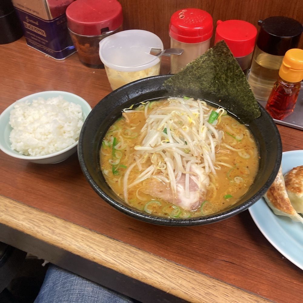 ロッシフミさんが投稿したさつまっ子ラーメン 中村橋店に関する口コミの画像