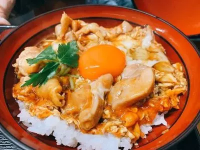 鳥めし 鳥藤分店（とりめし とりとうぶんてん） 3枚目