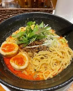 ヒノ タンタンメン コクウ（Hino担担麺 kokuu）