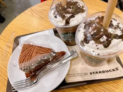 スターバックスコーヒー 港南台バーズ店