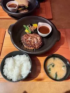 レストランHAMA（ハマ）