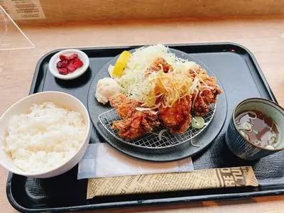 まぜそば 凜々亭 ミナカ小田原店