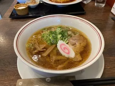 街中華むらやま