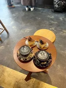 ajura（翹璹欏）